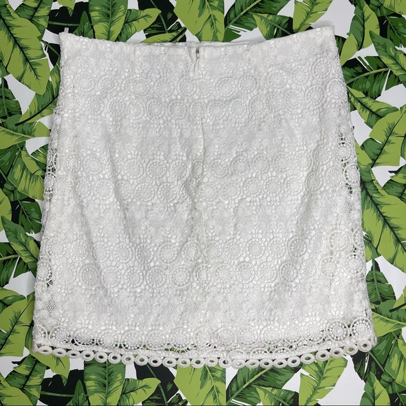 NWT Lulu's 2 Piece Set Lace Skirt Dress Bridal Bachelorette Wedding White L - Picture 9 of 10